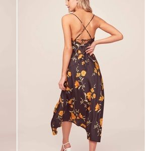 ASTR the label floral midi dress